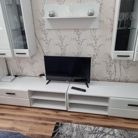 Csillag Apartman Apartment Kisvarda Bagian luar foto